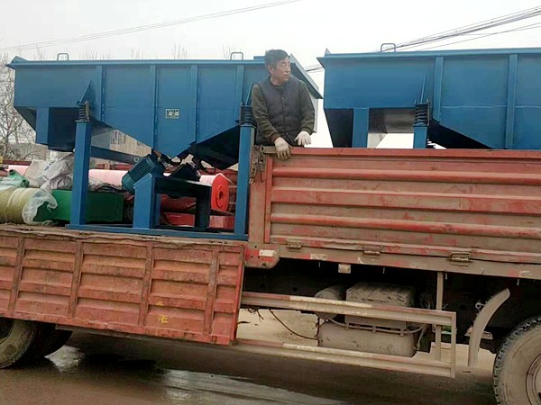 直线筛发往河北