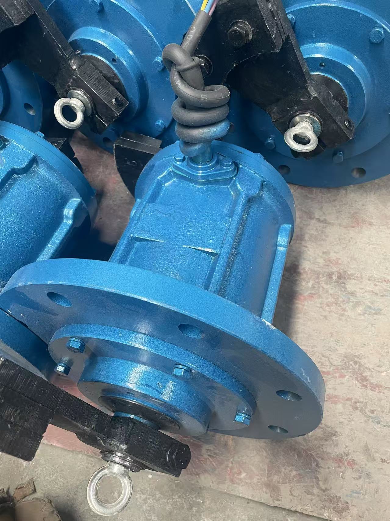 三江YZUL立式电机